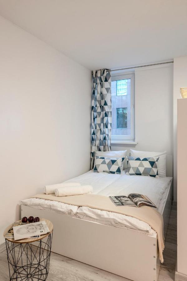 Apartment Shortstaypoland Sliska Warschau